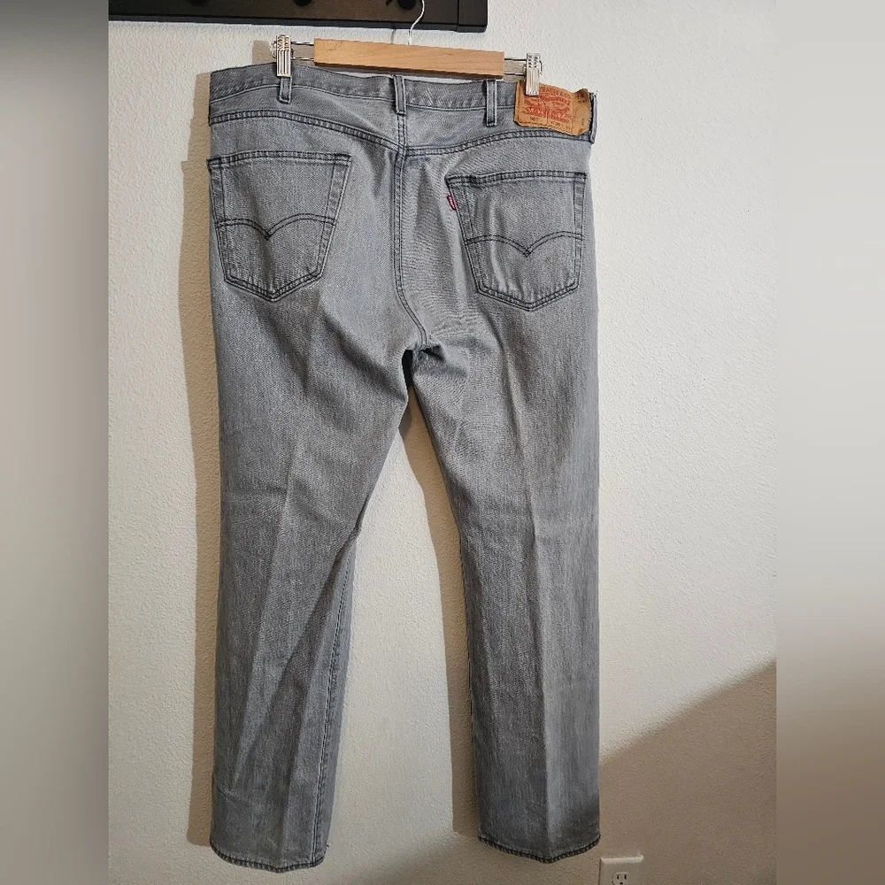 Levi's Men's Straight Gray Jeans